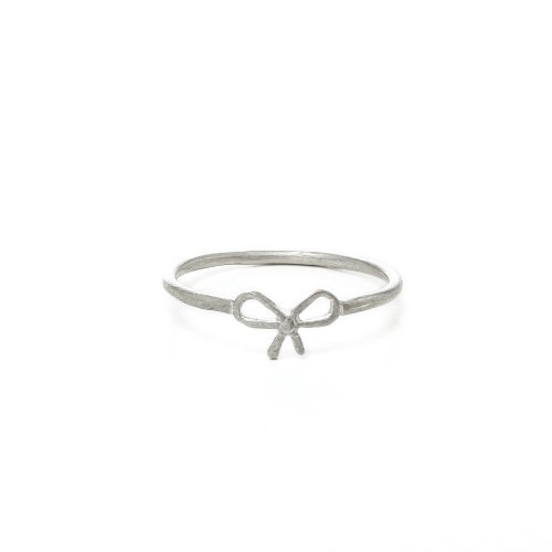 small bow ring,  sterling silver, size 6